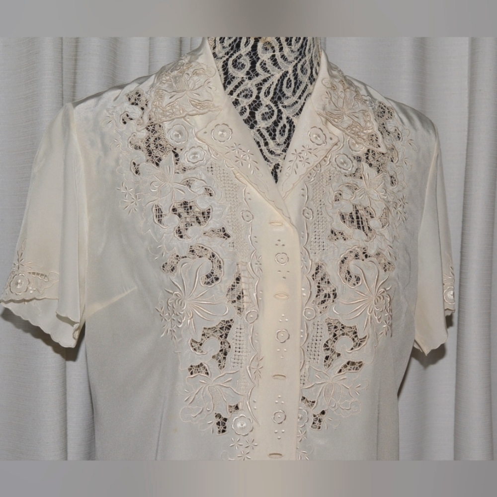Vintage Silk Blouse by PEONY. Hand Embroidered. Made in Shanghai, China. 1950s
